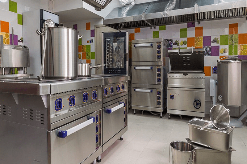 تجهیزات آشپزخانه صنعتی | چگونه ضروری ترین تجهیزات آشپزخانه صنعتی را انتخاب  کنیم؟ | پانی
