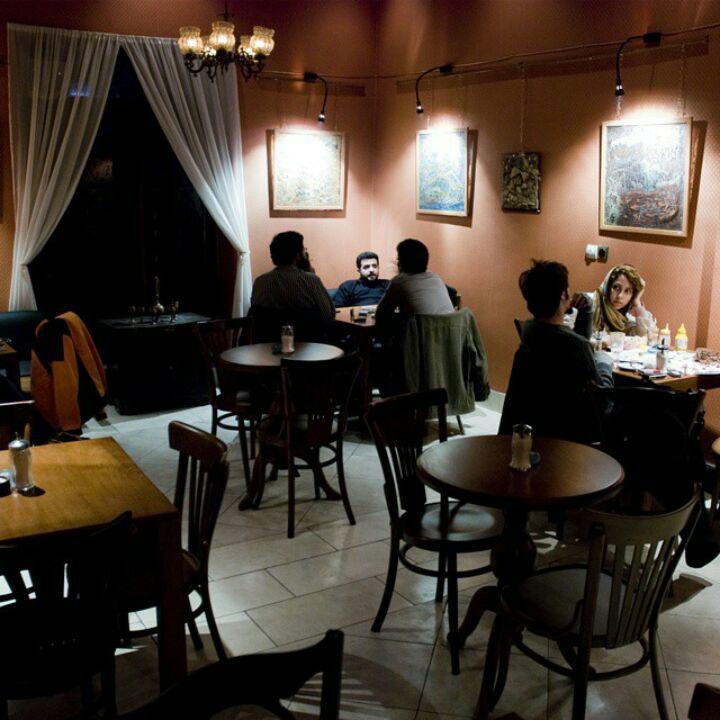 کافه رومنس تهران
